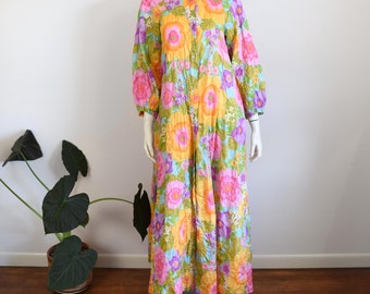 Elizabeth Arden 1960s Technicolor Floral Housecoat/Lounge Robe - S/M