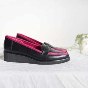 1980s Fuchsia and Black Platform Loafers -