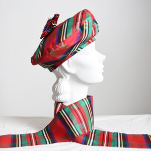 1960s Red Plaid Beret