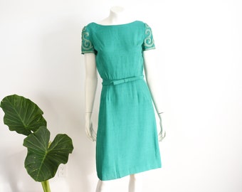 Green 1950s Fitted Dress with Soutache Sleeves - S