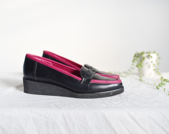 1980s Fuchsia and Black Platform Loafers -