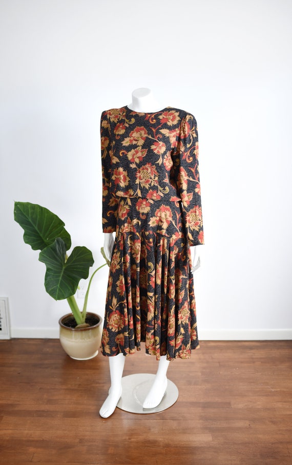 1980s Dark Floral Rayon Dress -  L - image 4