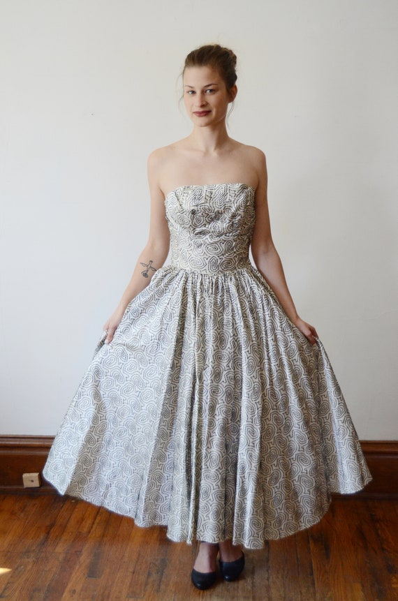 Buy 1950s Flocked Velvet White and Black Party Dress XS Online in India Etsy