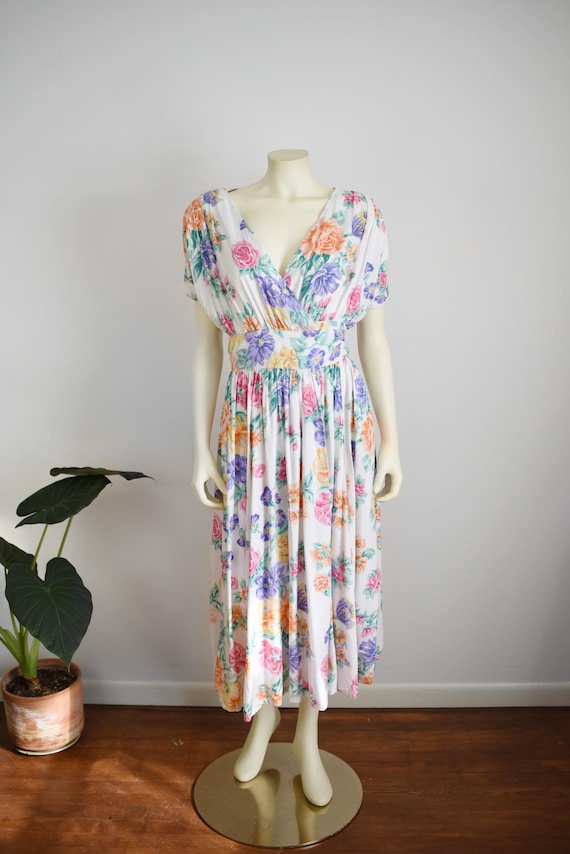 1980s White Floral Wrap Dress - M
