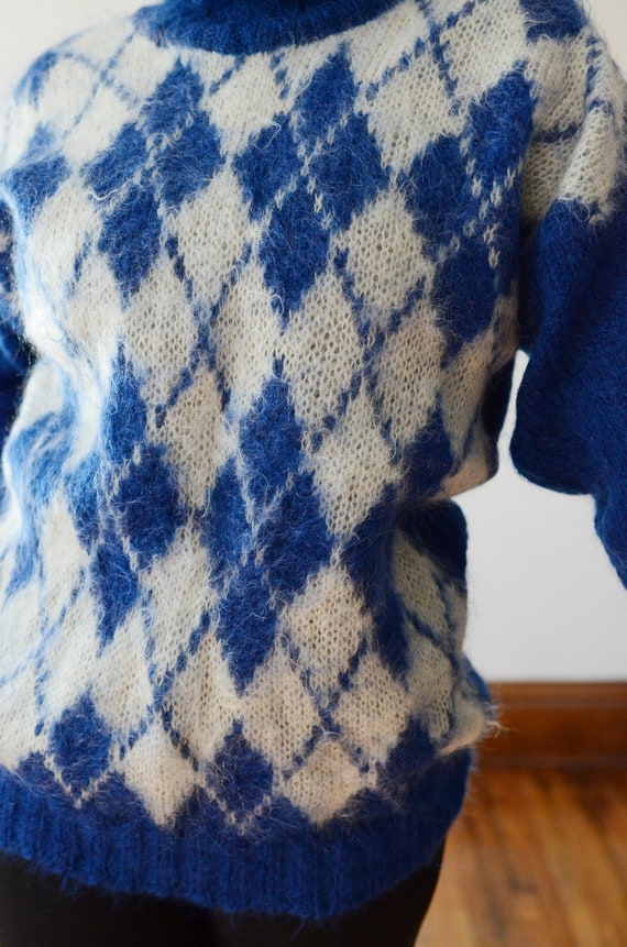 1980s Mohair Blue Argyle Sweater - L/XL - image 8