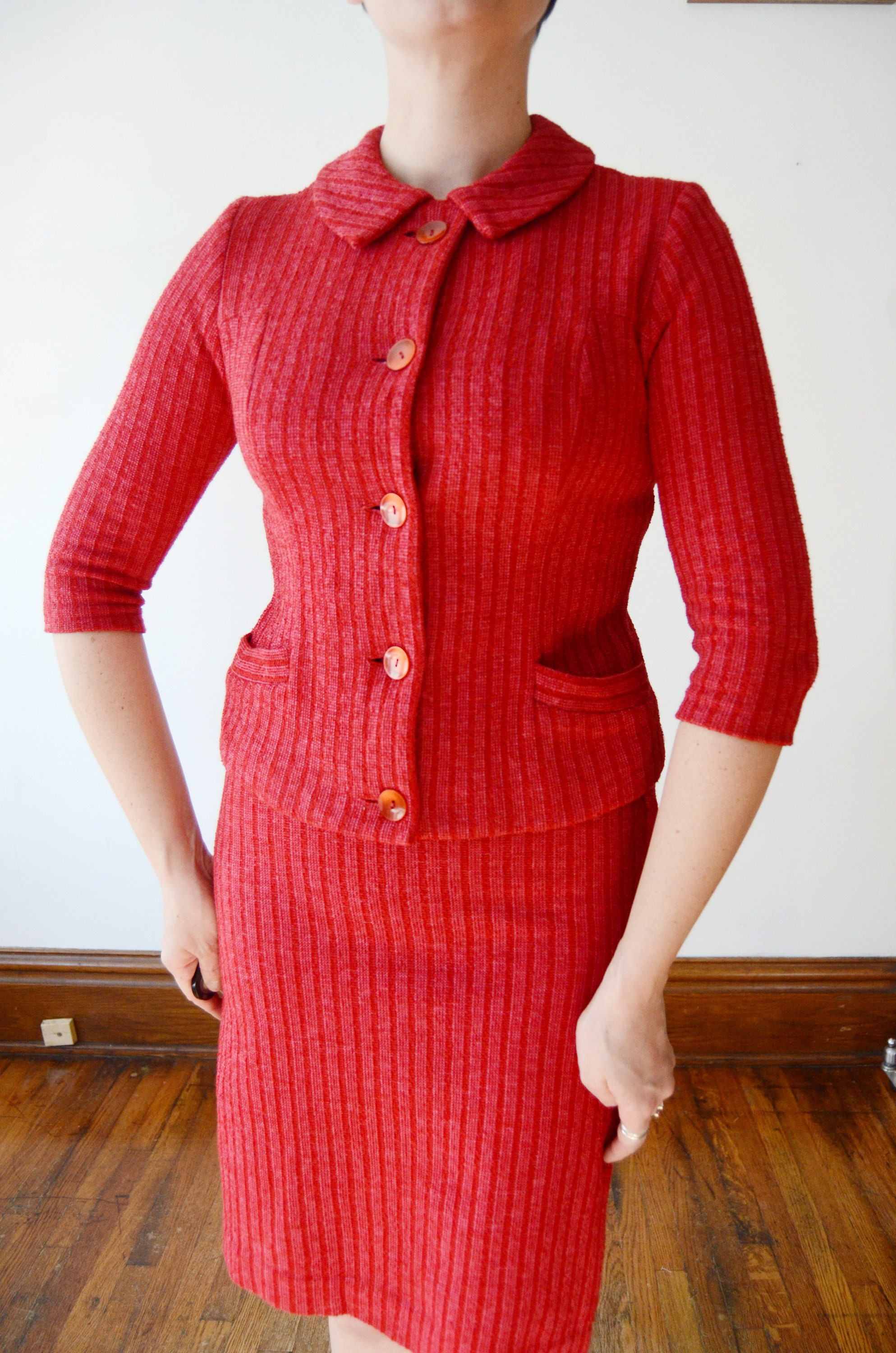 Early 1960s Red Knit Skirt Suit S