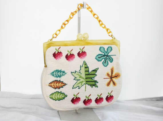 Large Strawberry and Leaf Needlepoint Purse 40s/50