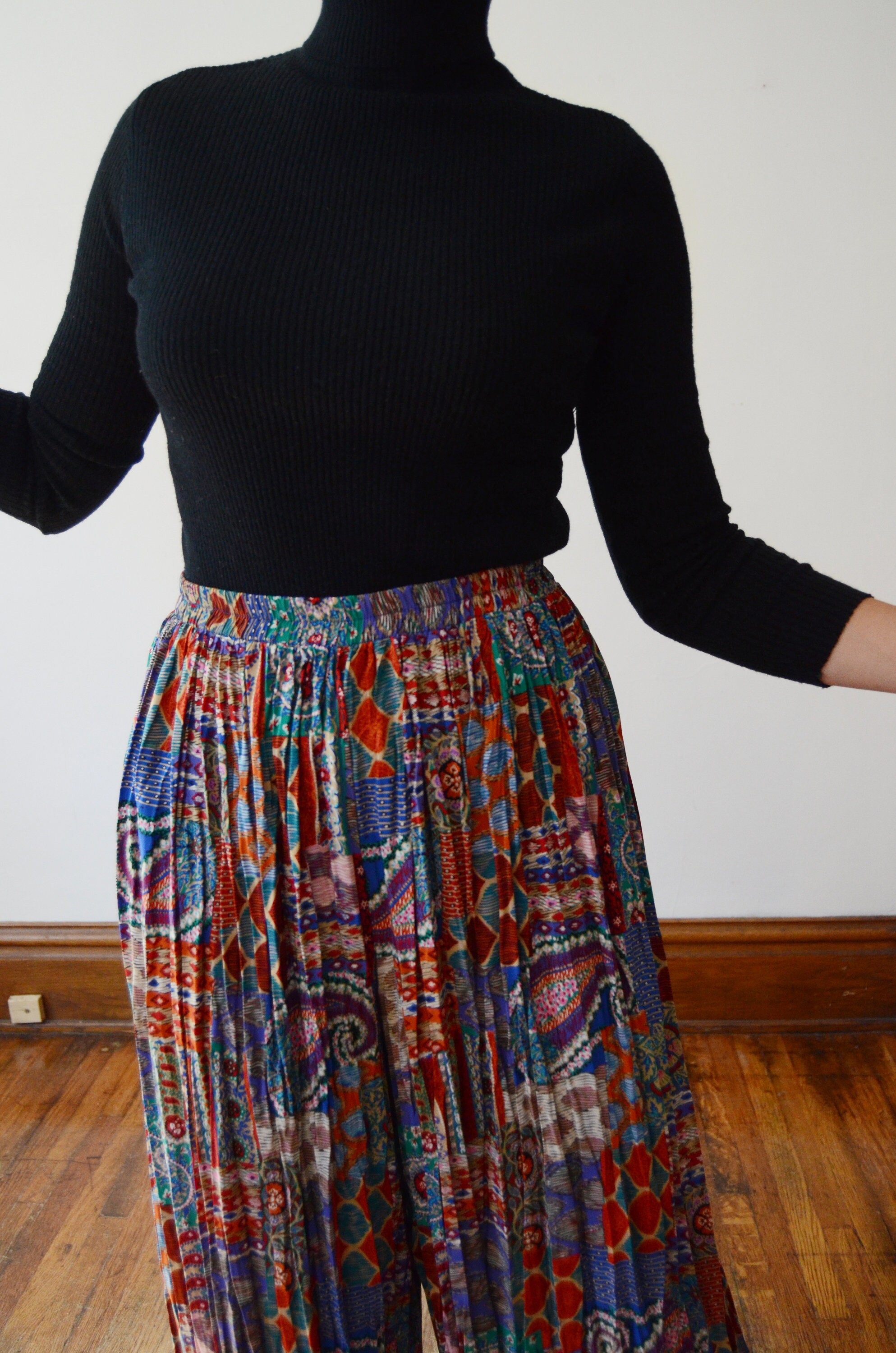 wide leg patterned pants