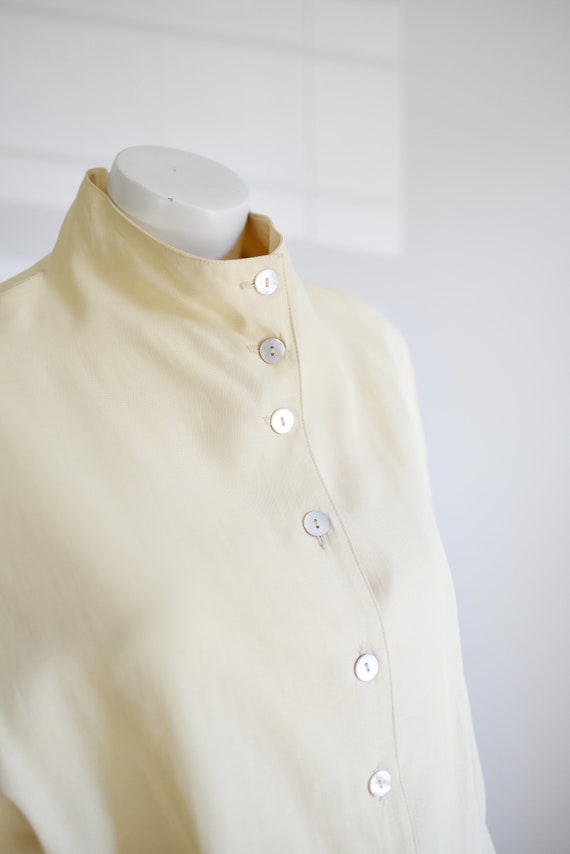 1980s Cream Button Up Blouse - S/M - image 4