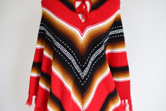 1970s Knit Red Poncho - S/M/L - image 6