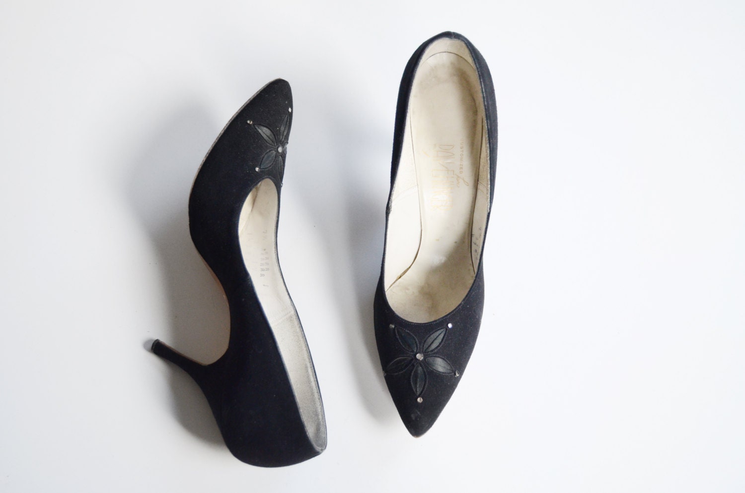 1950s Black Suede Pumps with Satin Flower 7.5 Narrow