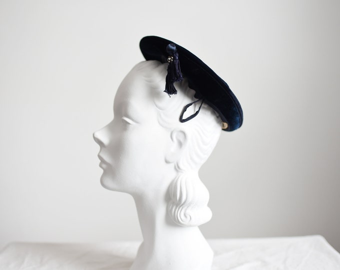 1950s Blue Velvet Hat