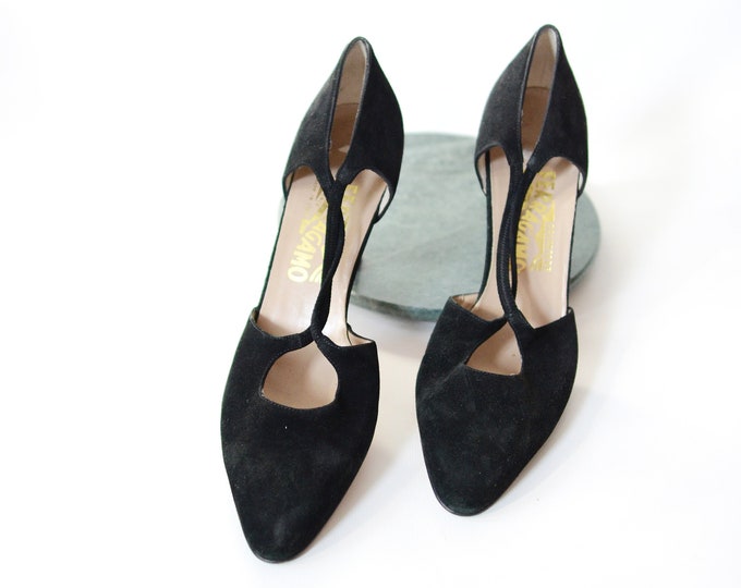 70s/80s Salvatore Ferragamo Black Suede Heels - 9AA