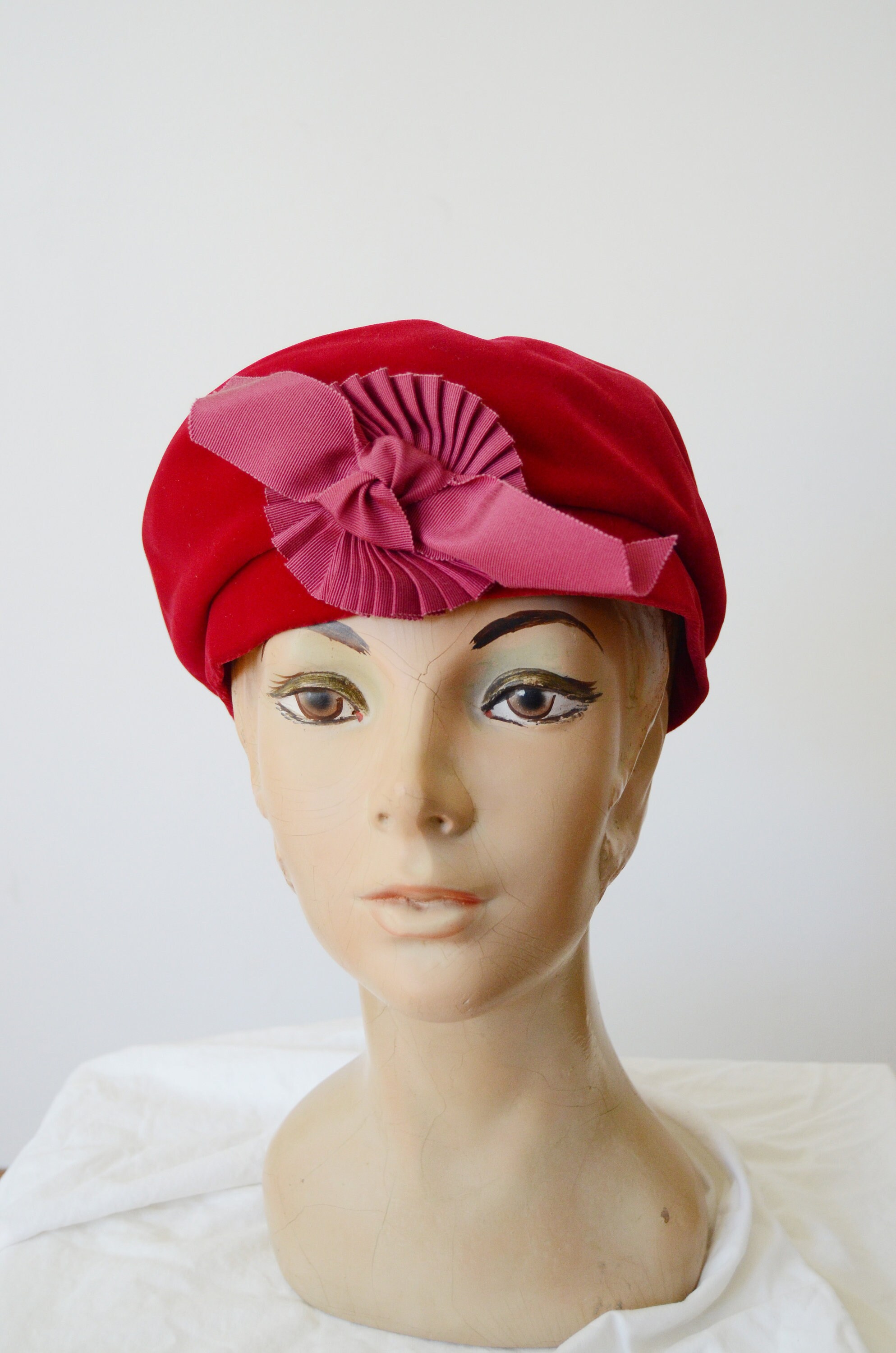 1960s Velvet Beret