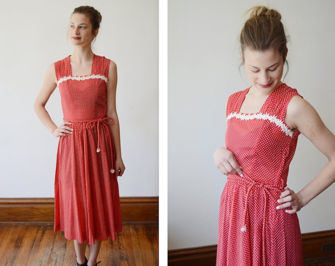 Early 1950s Red Swiss Dot Sundress with Daisy Trim - XS