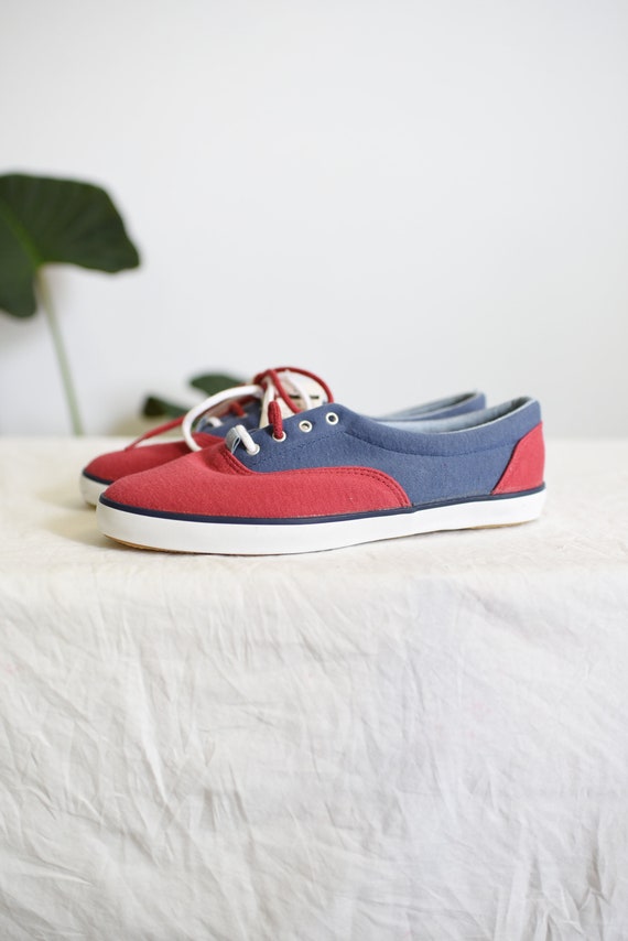 Liz Claiborne Red and Blue Lace up Shoes - 9.5