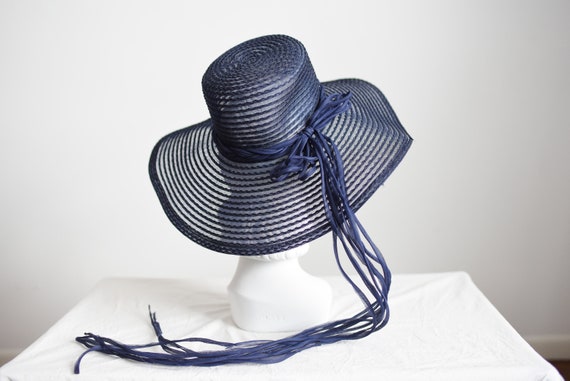 1970s Navy Sunhat with Fringe - image 5