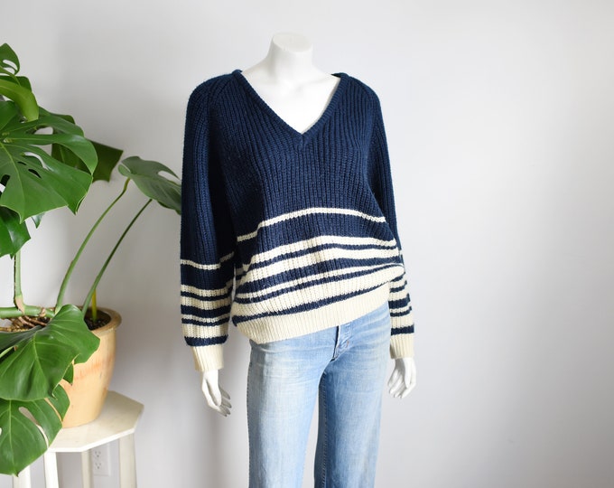 Sporty Striped 80s Sweater - L