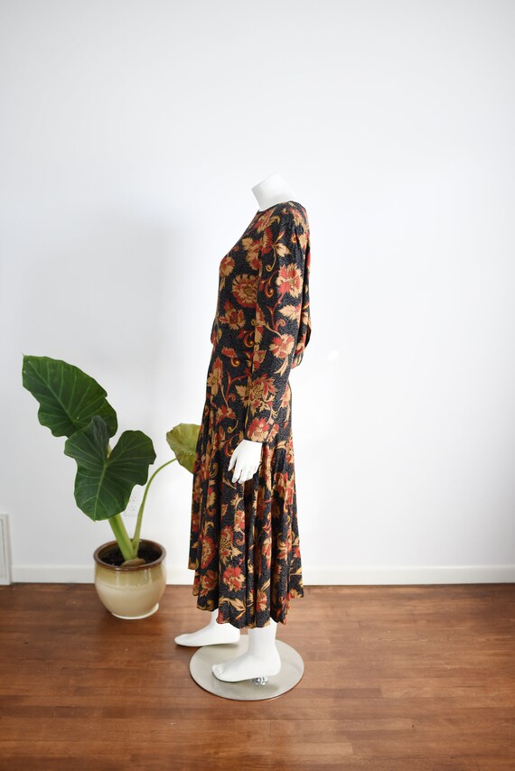 1980s Dark Floral Rayon Dress -  L - image 9