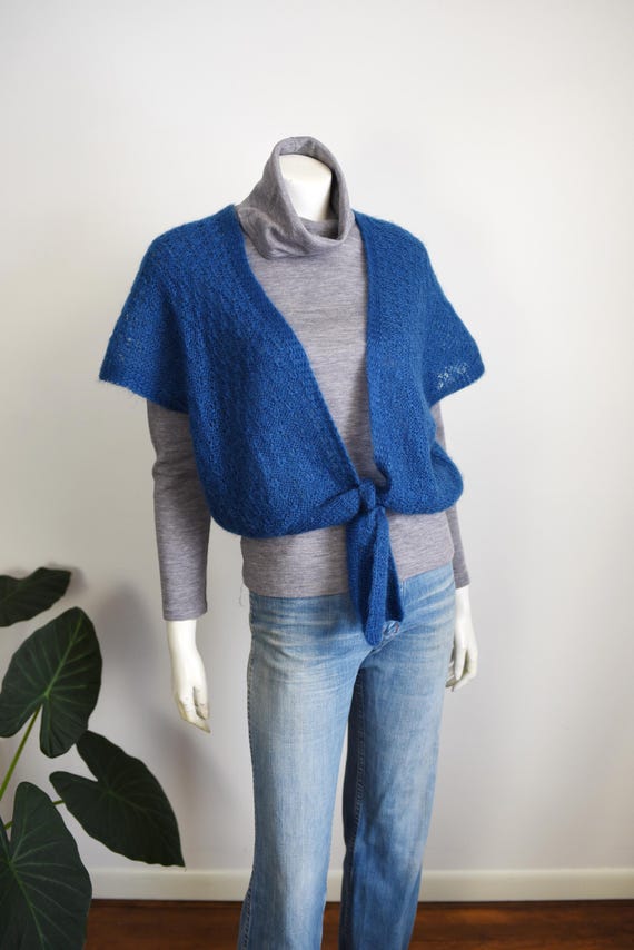 SALE 1980s Blue Sweater - L