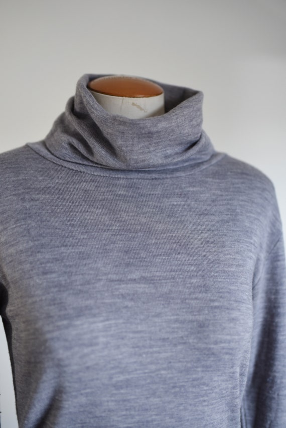 1970s Grey Turtleneck Sweater - S - image 3