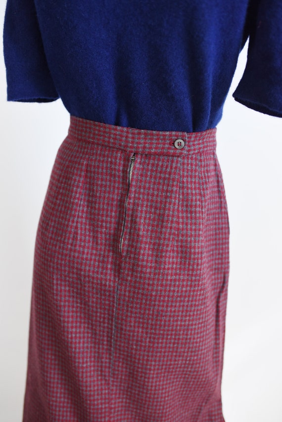 1950s Handmade Plaid Grey and Red Skirt - S - image 3