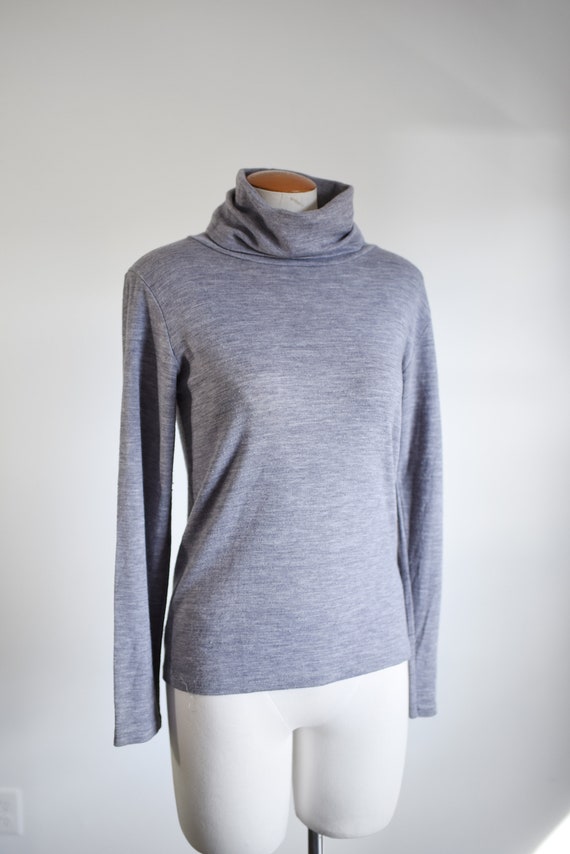 1970s Grey Turtleneck Sweater - S - image 2