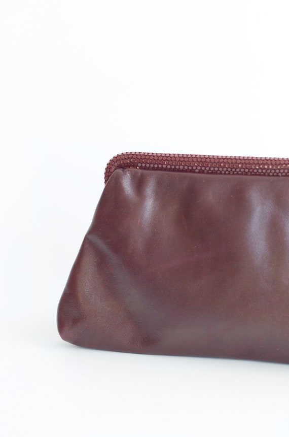 1970s Burgundy Leather Clutch - image 3
