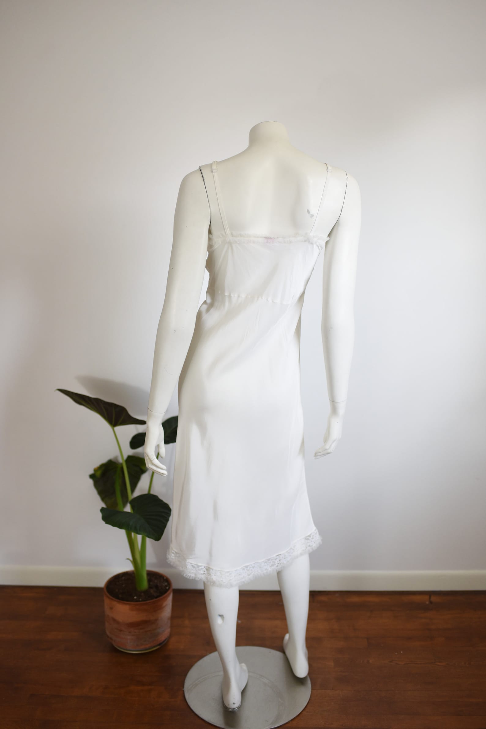 40s/50s Nan Flower Ruffly White Slip - S - Etsy