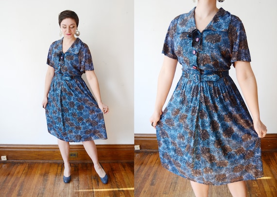 1950s Nylon Jersey Blue Floral Dress - XL