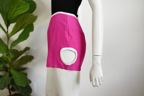 90s Hot Pink Cutout Shorts - S