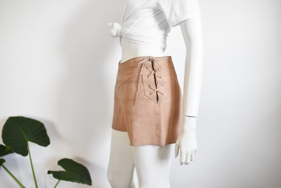 1970s Pink Suede Shorts - S - image 4