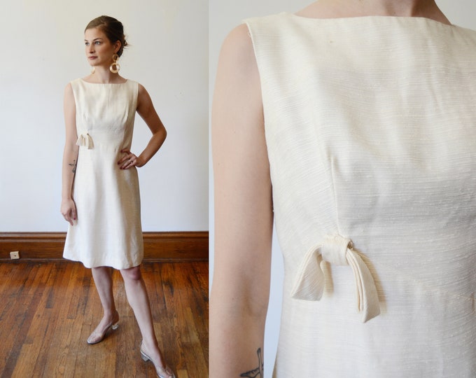 1960s Cream Shift Dress - XS