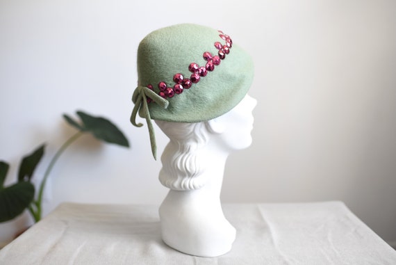 1950s Sage Green Hat with Metallic Pink Studs