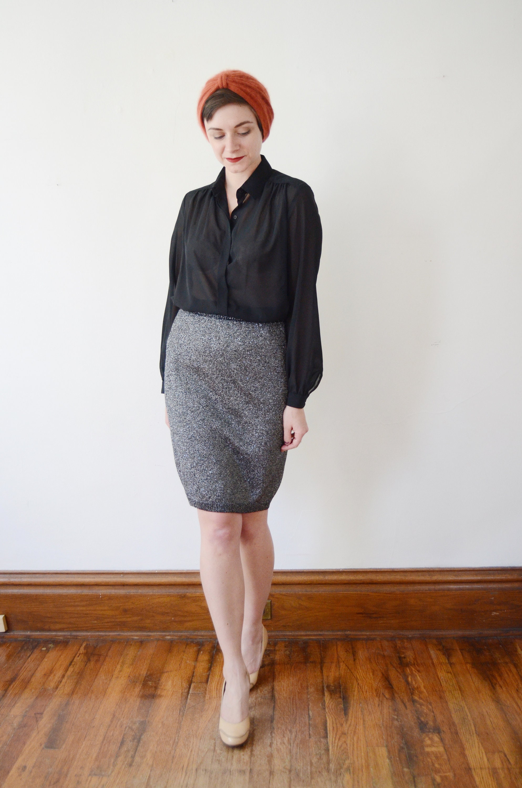 Deadstock 1980s Silver Knit Pencil Skirt - S/M