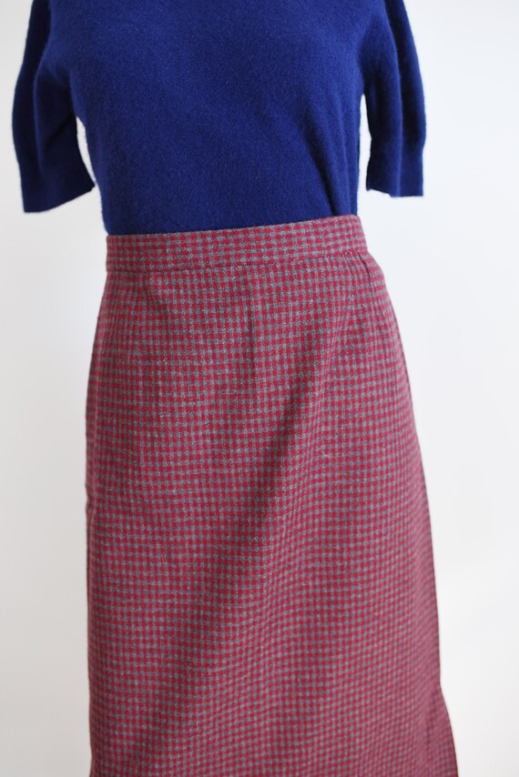 1950s Handmade Plaid Grey and Red Skirt - S - image 6