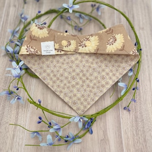 Beige Flower Print Reversible Dog Bandana with Double Snaps – Beige Small and Large Flower Design – Pet Accessory