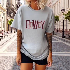 Howdy shirt, western shirt, cowboy shirt, cowgirl shirt, graphic tees, vintage, cowboy, western, cowgirl, gift for her, graphic tee