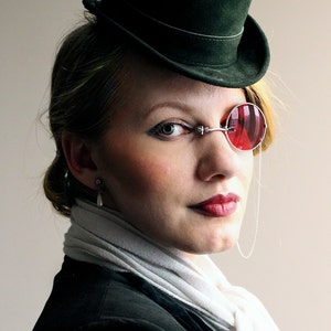 lunettes à verres rouges pour femme, monocle esthétique vampire pour homme, accessoires fantaisie gothiques universitaires, cadeaux gothiques pour elle, mode steampunk image 1