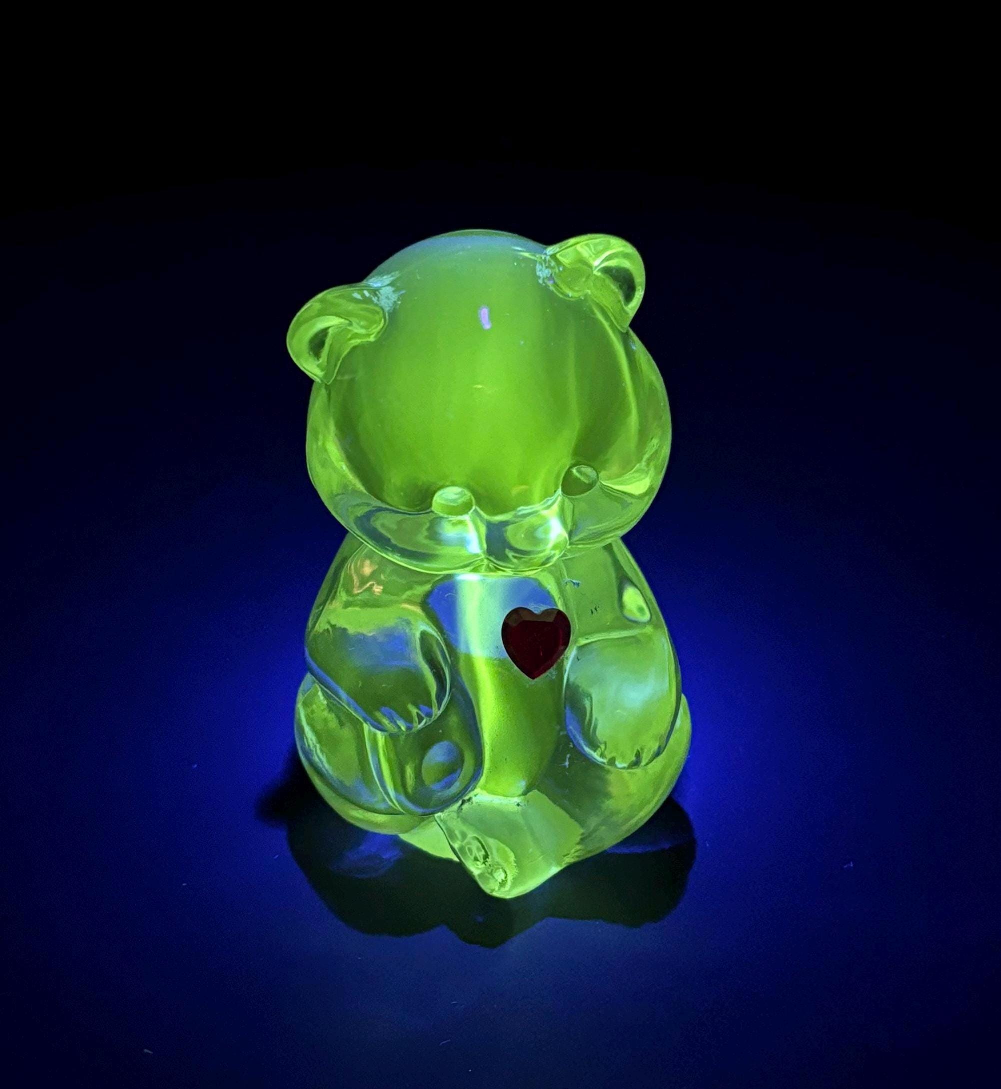 Vintage July Fenton Art Glass Birthstone Bear Manganese Glow - Etsy
