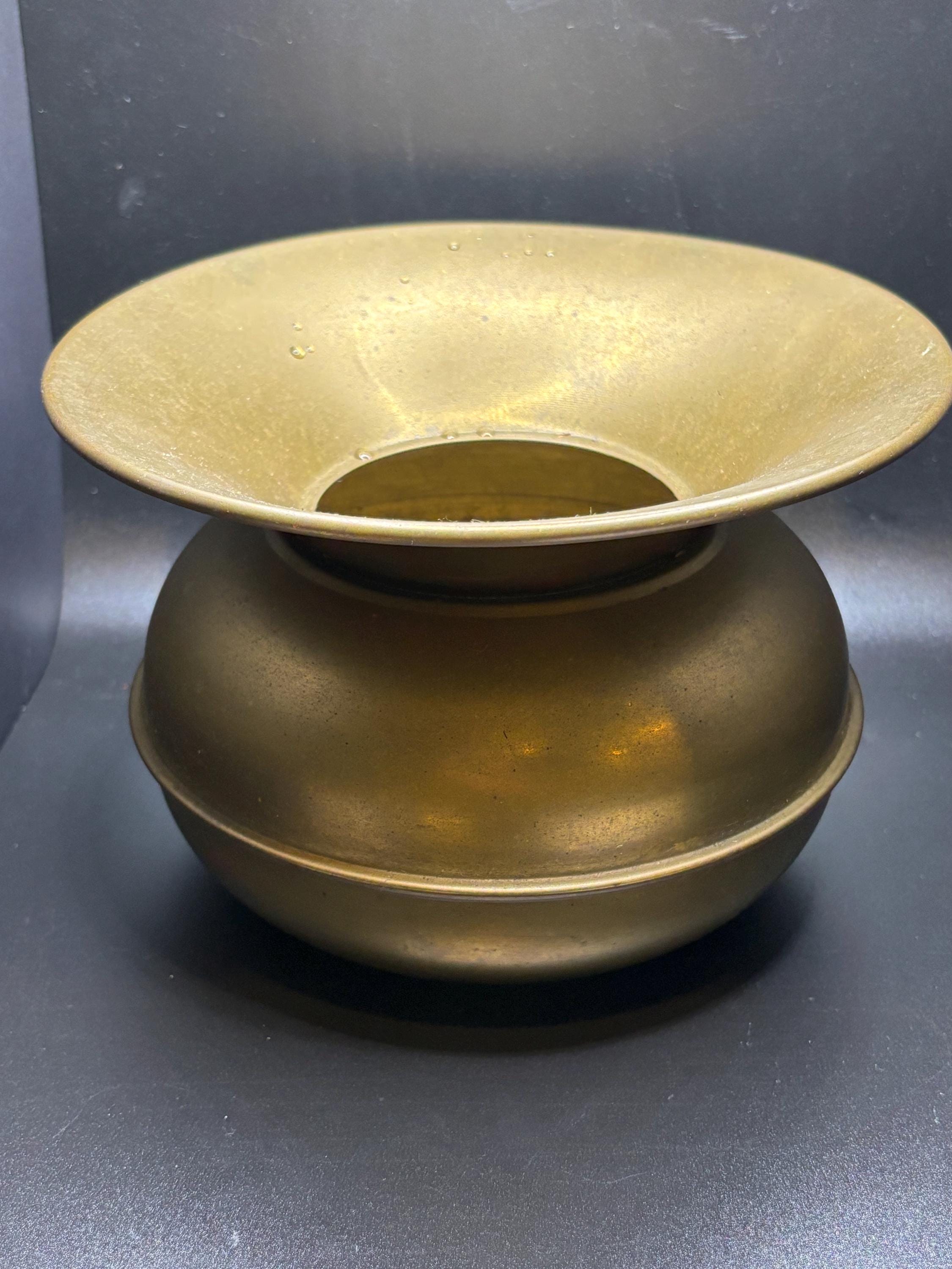 壷と灰皿 真鍮製の痰壺と灰皿 - Etsy 日本