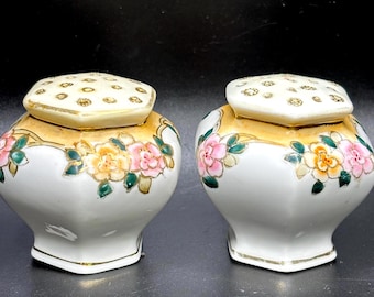 Salero y pimentero de porcelana antigua Nippon