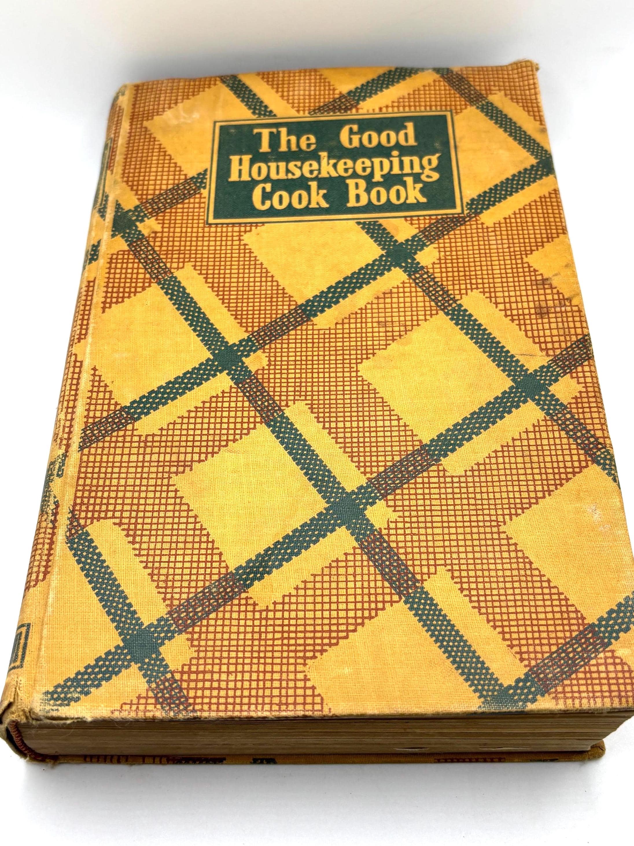 Antique Good Housekeeping Cookbook Collectible Vintage Recipe Book