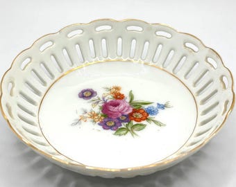 Bol decorativo floral de porcelana calada vintage de Japón