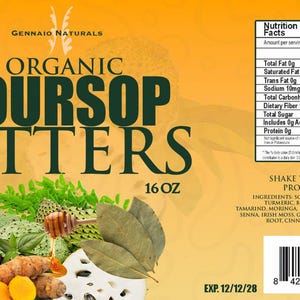 Puede incluir: Una botella de 473 ml de amargos de guan&aacute;bana org&aacute;nica, un producto de Ghana. La etiqueta de la botella presenta un fondo verde y amarillo con una fuente grande y en negrita que dice "ORGANIC SOURSOP BITTERS". La etiqueta tambi&eacute;n incluye una lista de ingredientes, que incluyen hojas de guan&aacute;bana, hojas de laurel, c&uacute;rcuma, pimienta negra, semillas negras, tamarindo, moringa, hibisco, ashwagandha, senna, musgo irland&eacute;s, ajo, hierba de cabra, ra&iacute;z de lim&oacute;n, canela, miel de &aacute;rbol de neem y un c&oacute;digo de barras UPC.