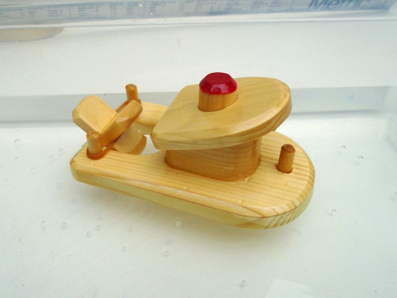 Wood Toy Small Handmade Paddle Boat Set, Rubber Band Powered Wooden Bathtub Toy, Water Toy, Waldorf gift, Montessori, Jacobs Wooden Toys image 3