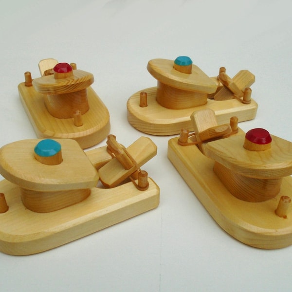 Wood Toy Small Handmade Paddle Boat Set, Rubber Band Powered Wooden Bathtub Toy, Water Toy, Waldorf gift, Montessori, Jacobs Wooden Toys