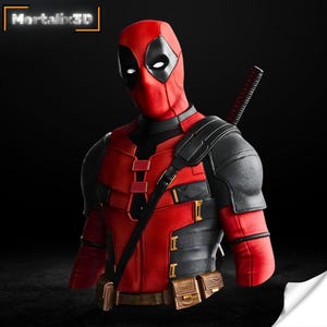 Könnte beinhalten: Eine Büste der Marvel Comics-Figur Deadpool, mit einem rot-schwarzen Kostüm, einer schwarzen Maske und weißen Augen. Die Büste hat einen Schultergurt und ein Katana auf dem Rücken. Der Text "Mortalix3D" befindet sich in der oberen linken Ecke.