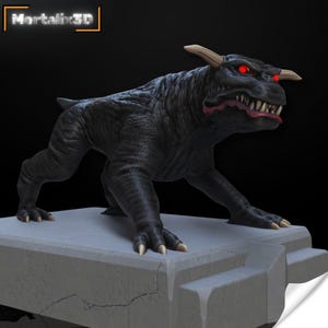 Könnte beinhalten: Eine schwarze, bedrohliche Kreatur mit roten Augen und Hörnern, die auf einer Steinplattform steht. Das Tier hat scharfe Zähne und Krallen, mit dem Logo "Mortalix3D" oben links. Das Fell der Kreatur wirkt strukturiert.