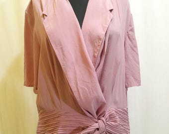 Vintage zijden blouse uit de jaren 80, romantische en elegante Italiaanse blouse met knoopjes, oudroze